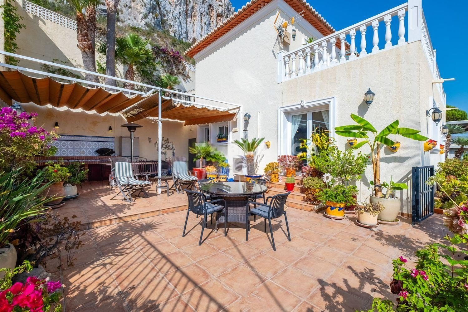 Villa in Calpe, Alicante, Spain 3 bedrooms, 172 sq.m. No. 197168