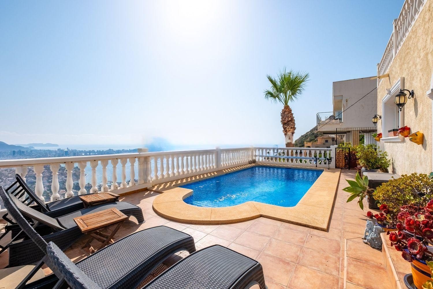 Villa in Calpe, Alicante, Spain 3 bedrooms, 172 sq.m. No. 197168