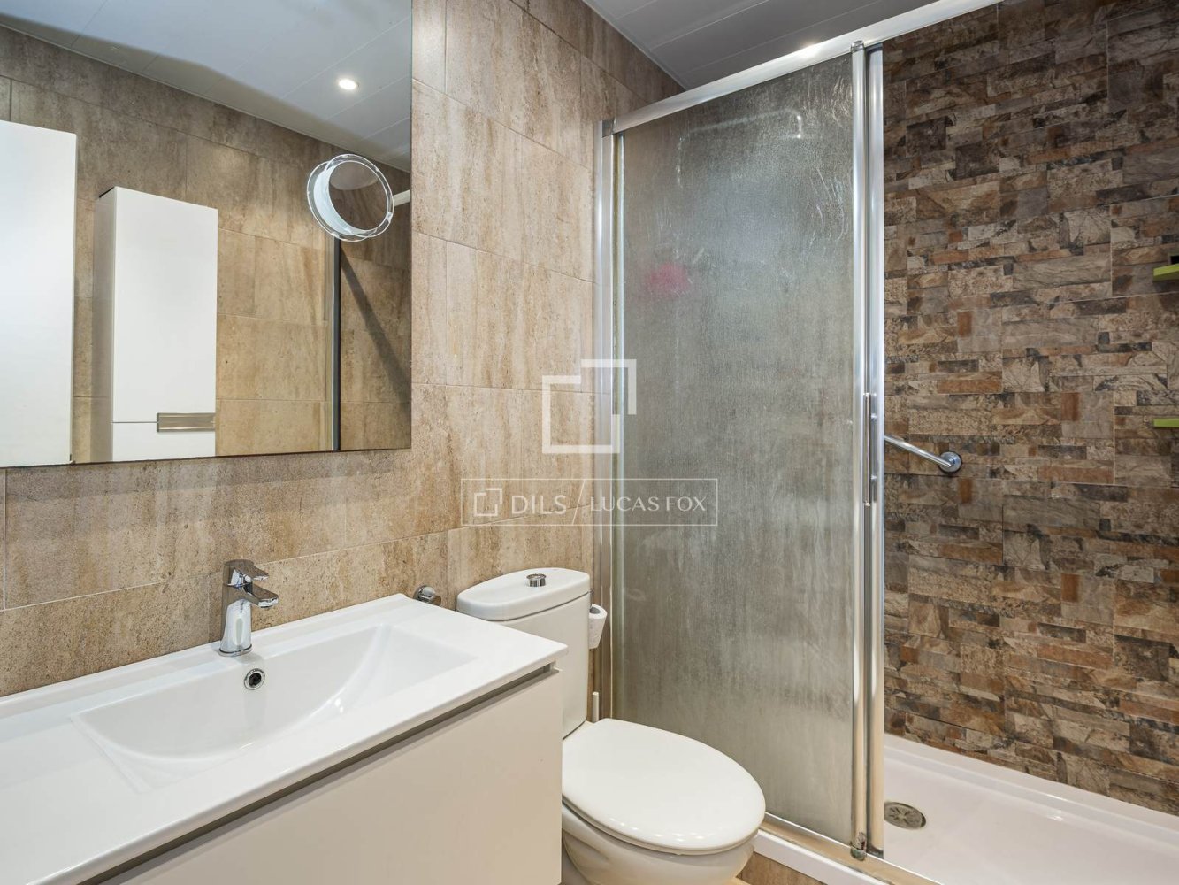 Villa à Castelldefels, Barcelona, Espagne 4 chambres, 150 m2 No. 198484