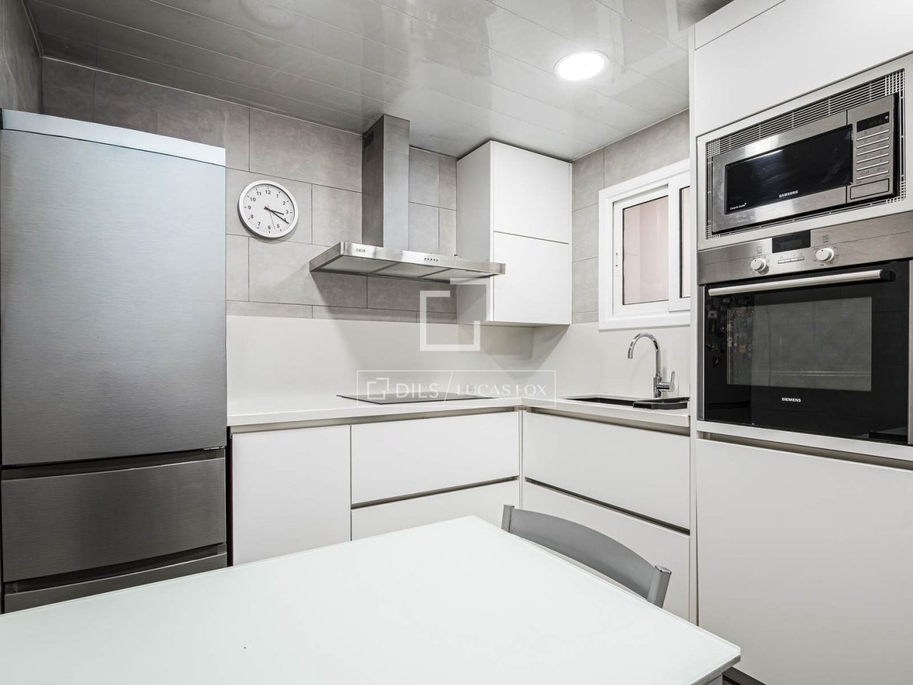 Villa à Castelldefels, Barcelona, Espagne 4 chambres, 150 m2 No. 198484