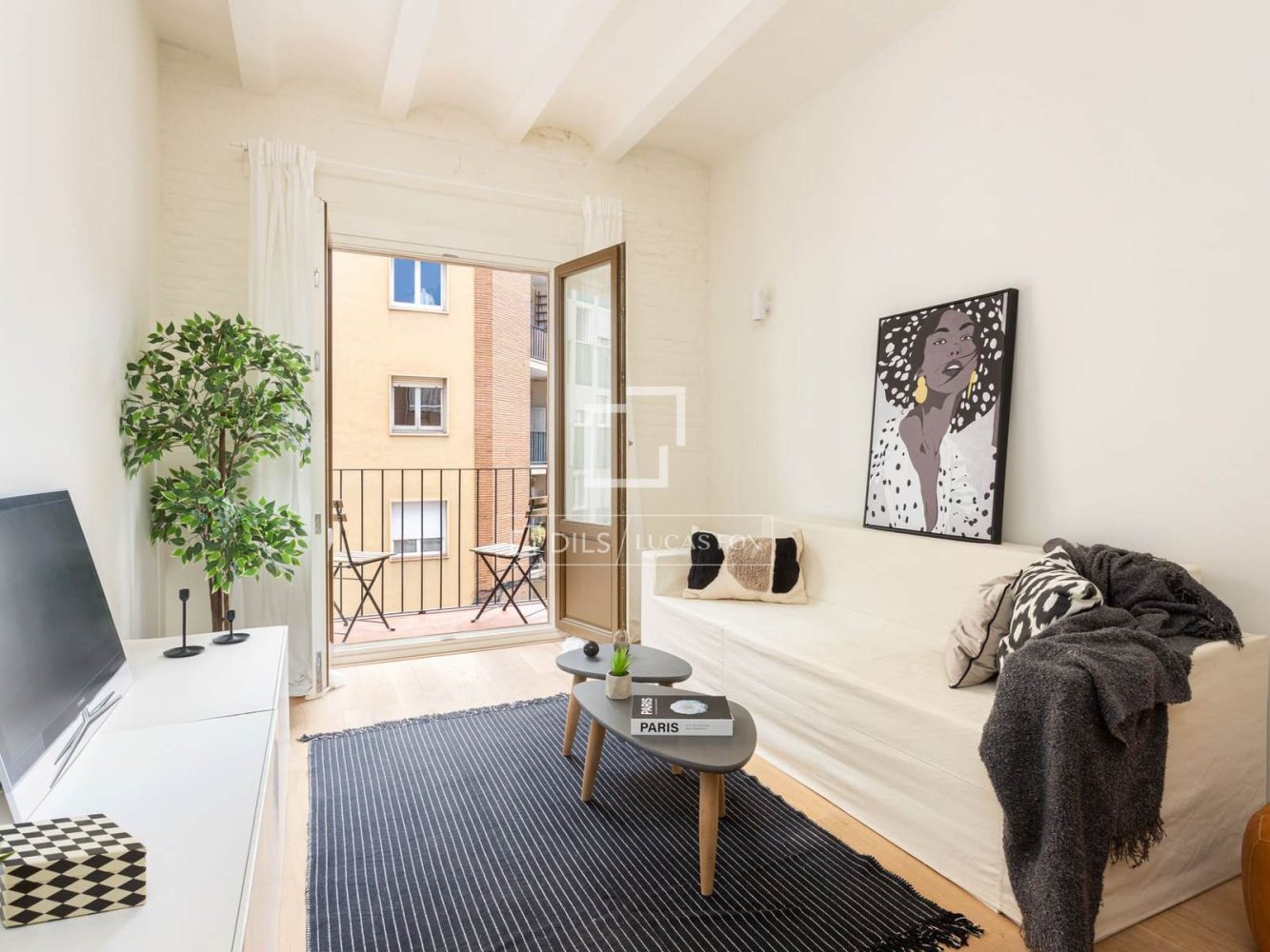 Apartamento en Barcelona, España 2 dormitorios, 82 m2 No. 199997
