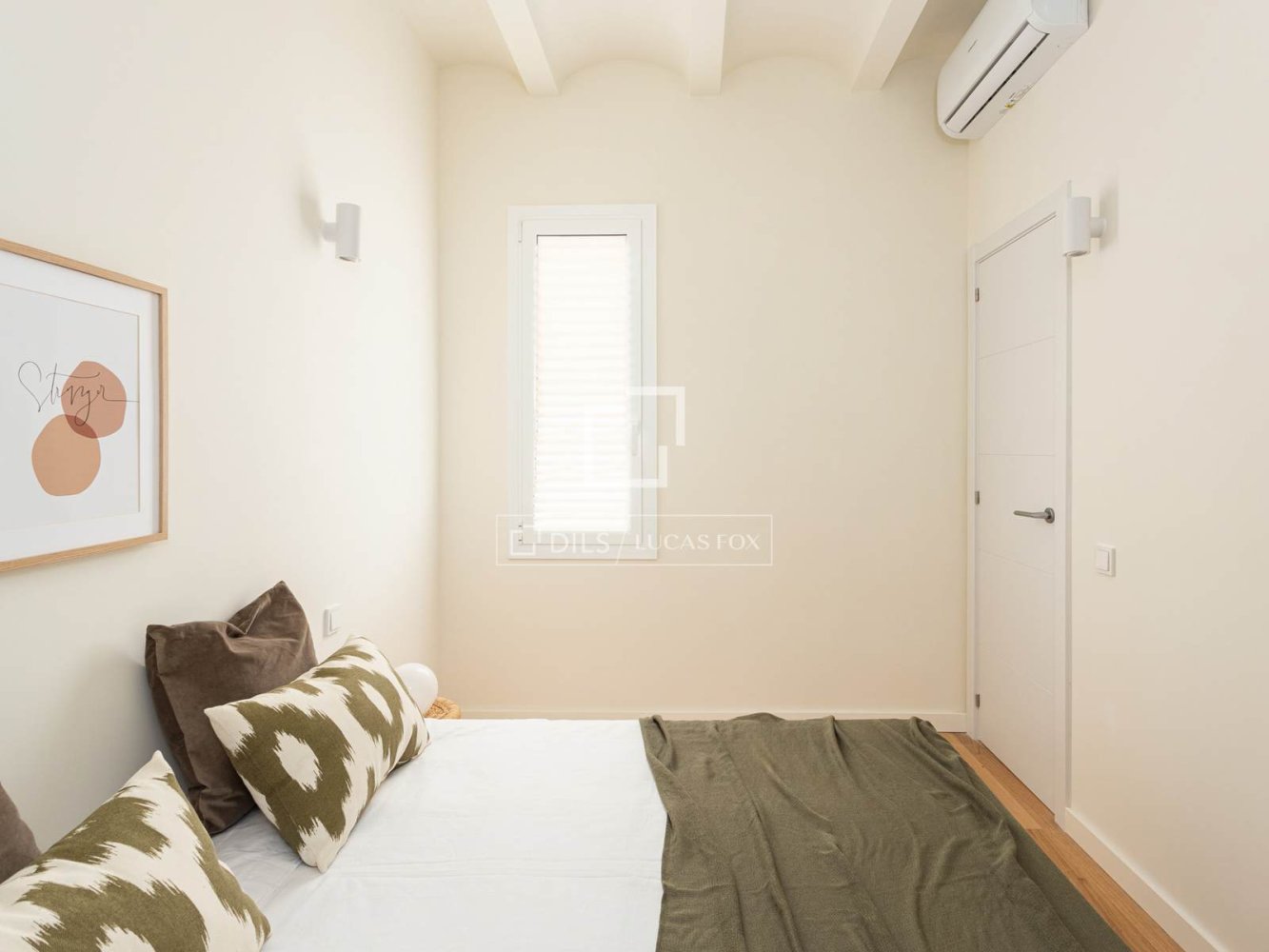 Apartamento en Barcelona, España 2 dormitorios, 82 m2 No. 199997