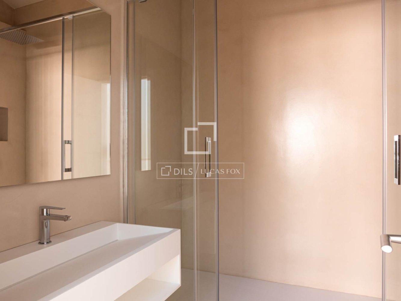 Apartamento en Barcelona, España 2 dormitorios, 82 m2 No. 199997
