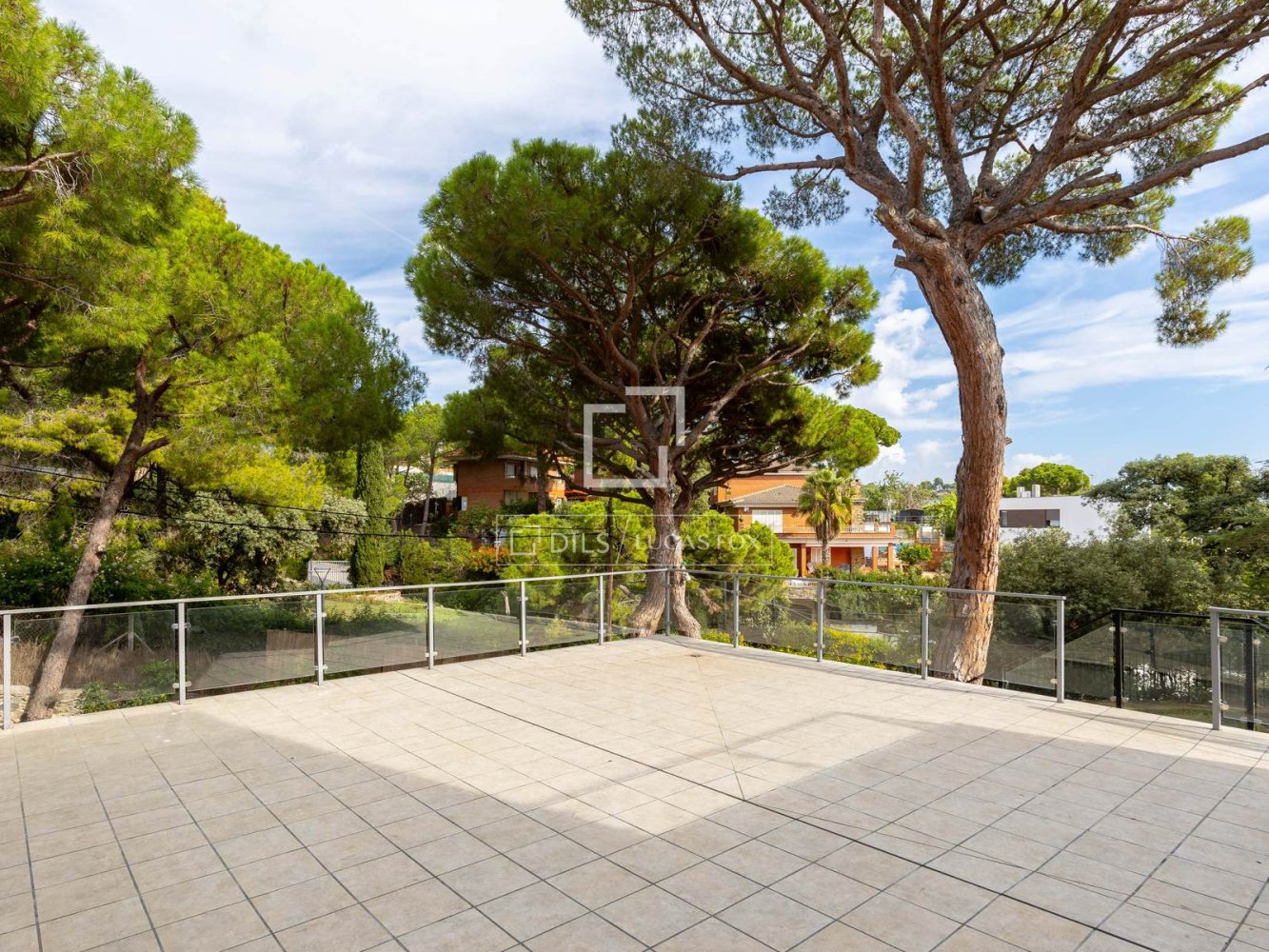 Villa à Premia De Dalt, Barcelona, Espagne 6 chambres, 572 m2 No. 199168