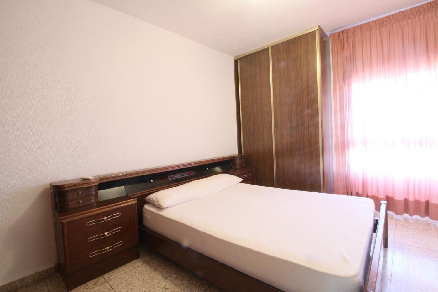 Wohnung in Alicante, Spanien 3 Schlafzimmer, 97 m2 Nr. 199668