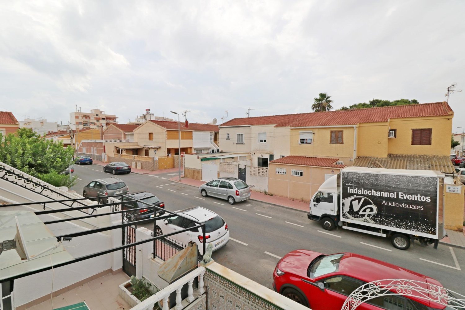 Villetta a schiera a Torrevieja, Alicante, Spagna 3 camere da letto, 100 mq. N° 198551