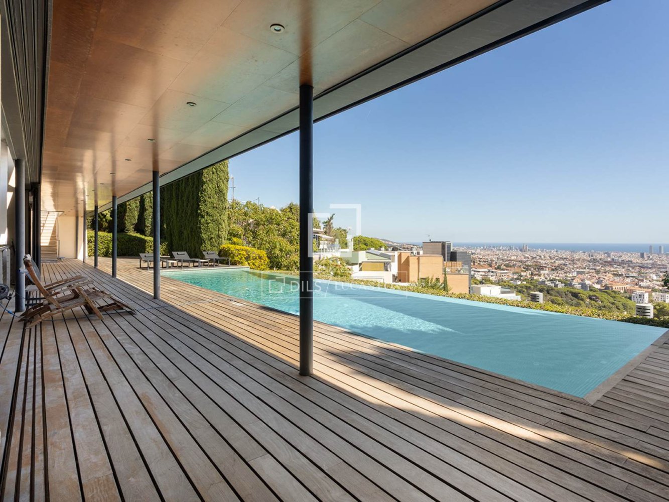 Villa à Barcelona, Espagne 6 chambres, 669 m2 No. 194310