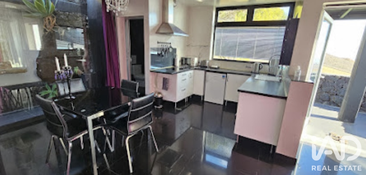 House in Tias, Lanzarote, Spain 9 bedrooms, 760 sq.m. No. 199581