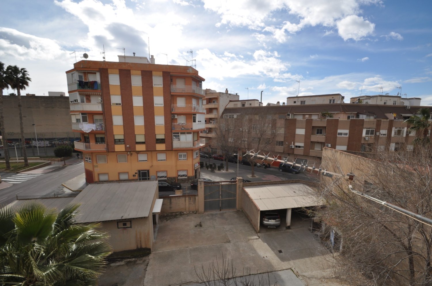 Casa adosada en Petrer, Alicante, España 12 dormitorios, 700 m2 No. 198946