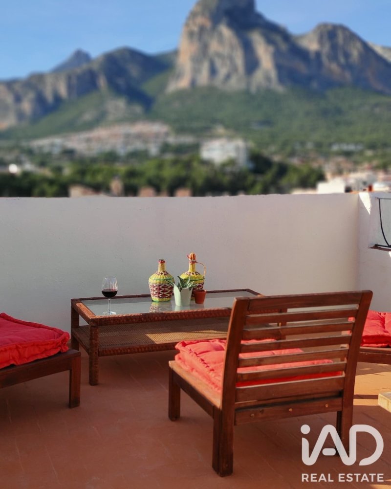 Villa i Polop, Alicante, Spanien 4 sovrum,  Nr. 198666