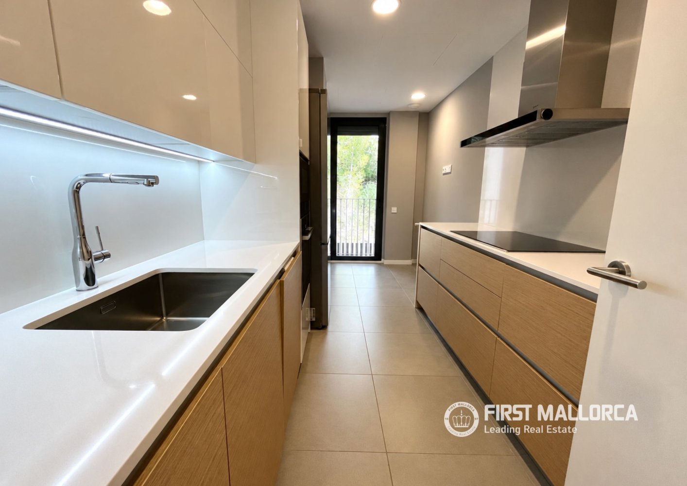 Apartment in Palma de Majorca, Mallorca, Spain 4 bedrooms, 126 sq.m. No. 197922