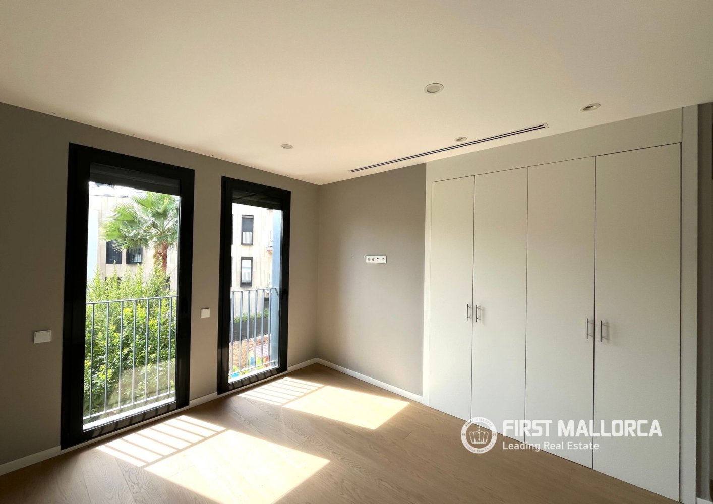 Apartment in Palma de Majorca, Mallorca, Spain 4 bedrooms, 126 sq.m. No. 197922