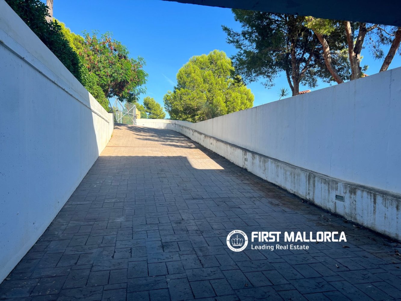 Villa en Cala Vinyes, Mallorca, España 4 dormitorios, 234 m2 No. 196132