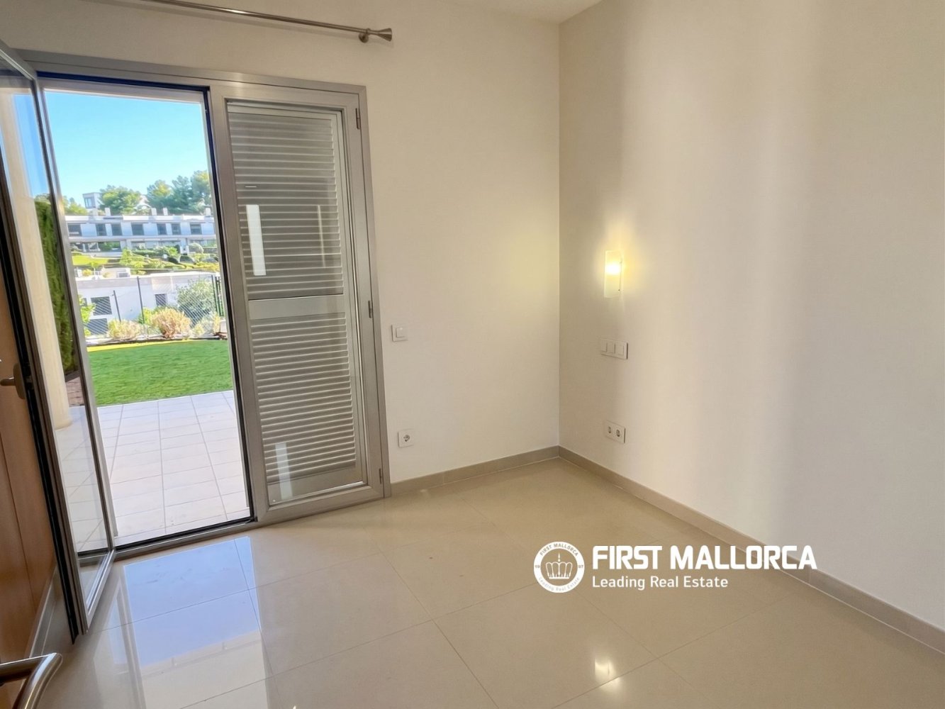 Villa en Cala Vinyes, Mallorca, España 4 dormitorios, 234 m2 No. 196132