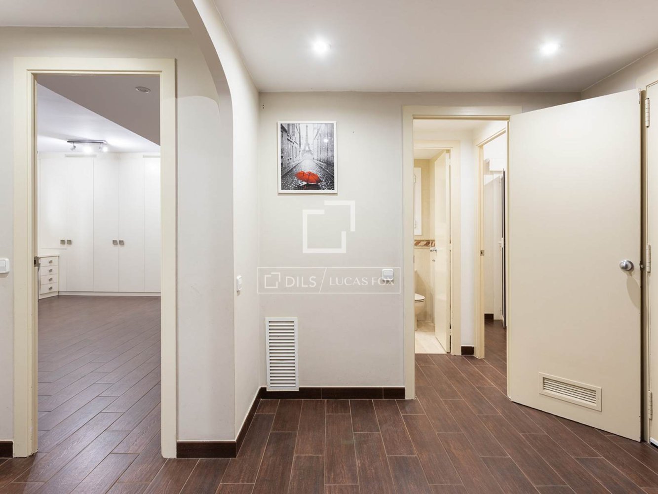 Wohnung in Barcelona, Spanien 3 Schlafzimmer, 149 m2 Nr. 199155