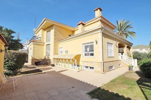 Willa w Elche, Alicante, Hiszpania 4 sypialnie, 424 mkw. nr 199832