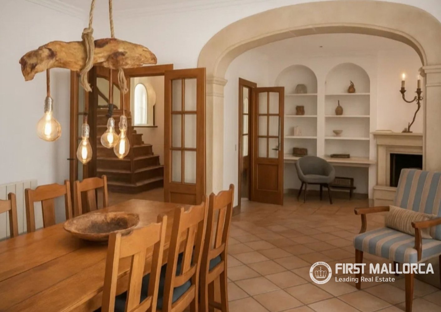 Villa a Consell, Mallorca, Spagna 5 camere da letto, 560 mq. N° 197160