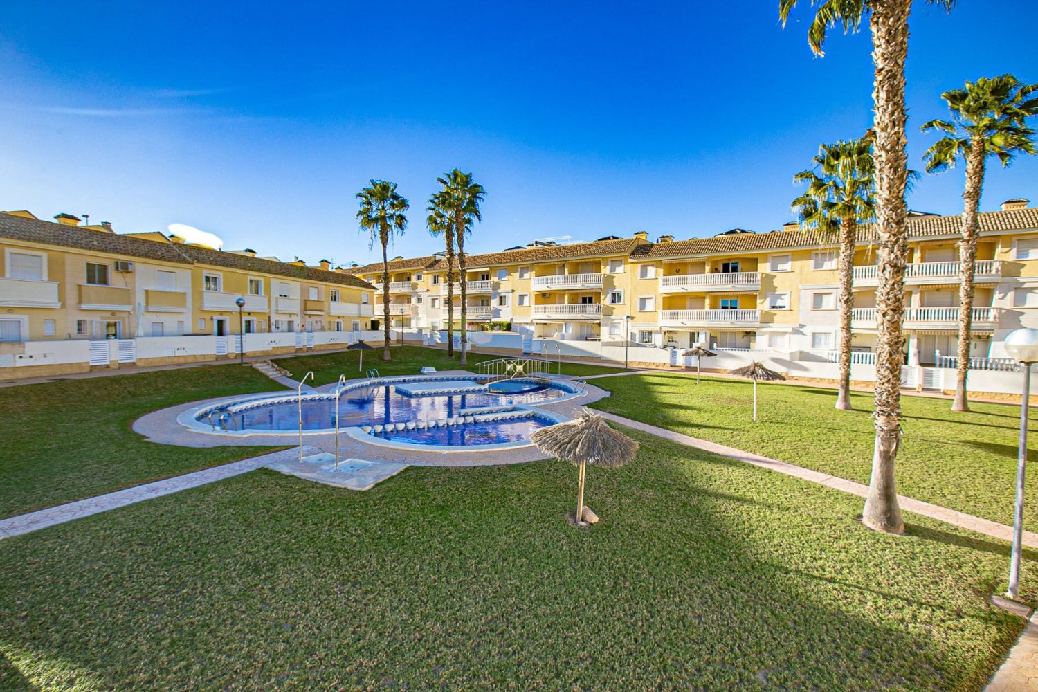 Apartment à Alicante, Espagne 68 m2 No. 182974