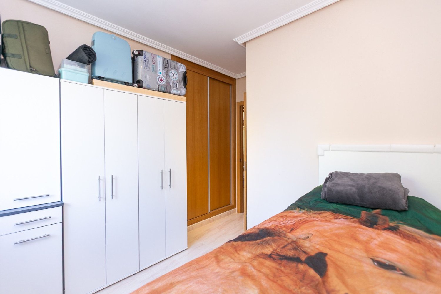 Apartment à Alicante, Espagne 68 m2 No. 182974