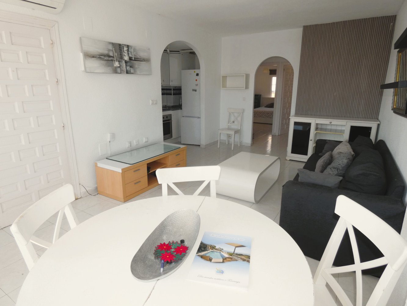 Bungalow in Torrevieja, Alicante, Spain 3 bedrooms, 97 sq.m. No. 199350