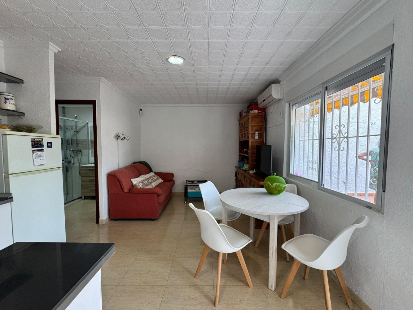 Bungalow a Torrevieja, Alicante, Spagna 2 camere da letto, 65 mq. N° 198373