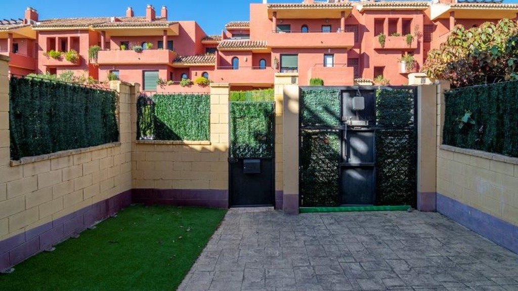 Townhouse in Estepona, Malaga, Spanien 3 Schlafzimmer, 250 m2 Nr. 198529