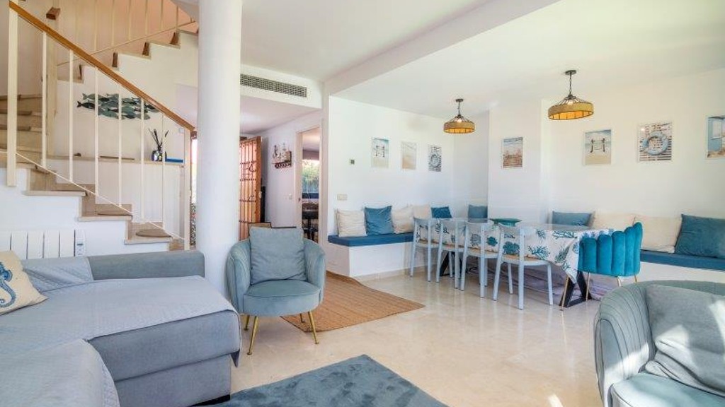 Townhouse in Estepona, Malaga, Spanien 3 Schlafzimmer, 250 m2 Nr. 198529