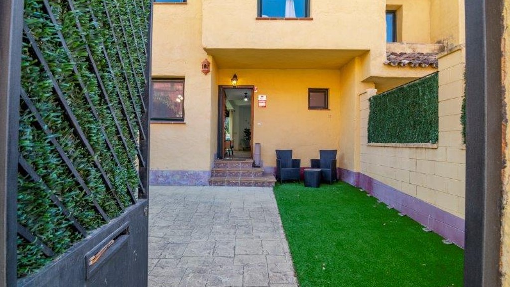 Townhouse in Estepona, Malaga, Spanien 3 Schlafzimmer, 250 m2 Nr. 198529
