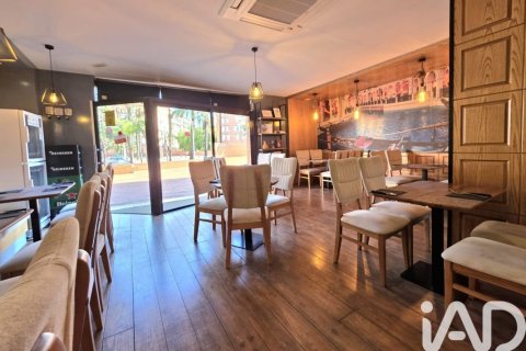 Bar/ristorante a Barcelona, Spagna 111 mq. N° 199541