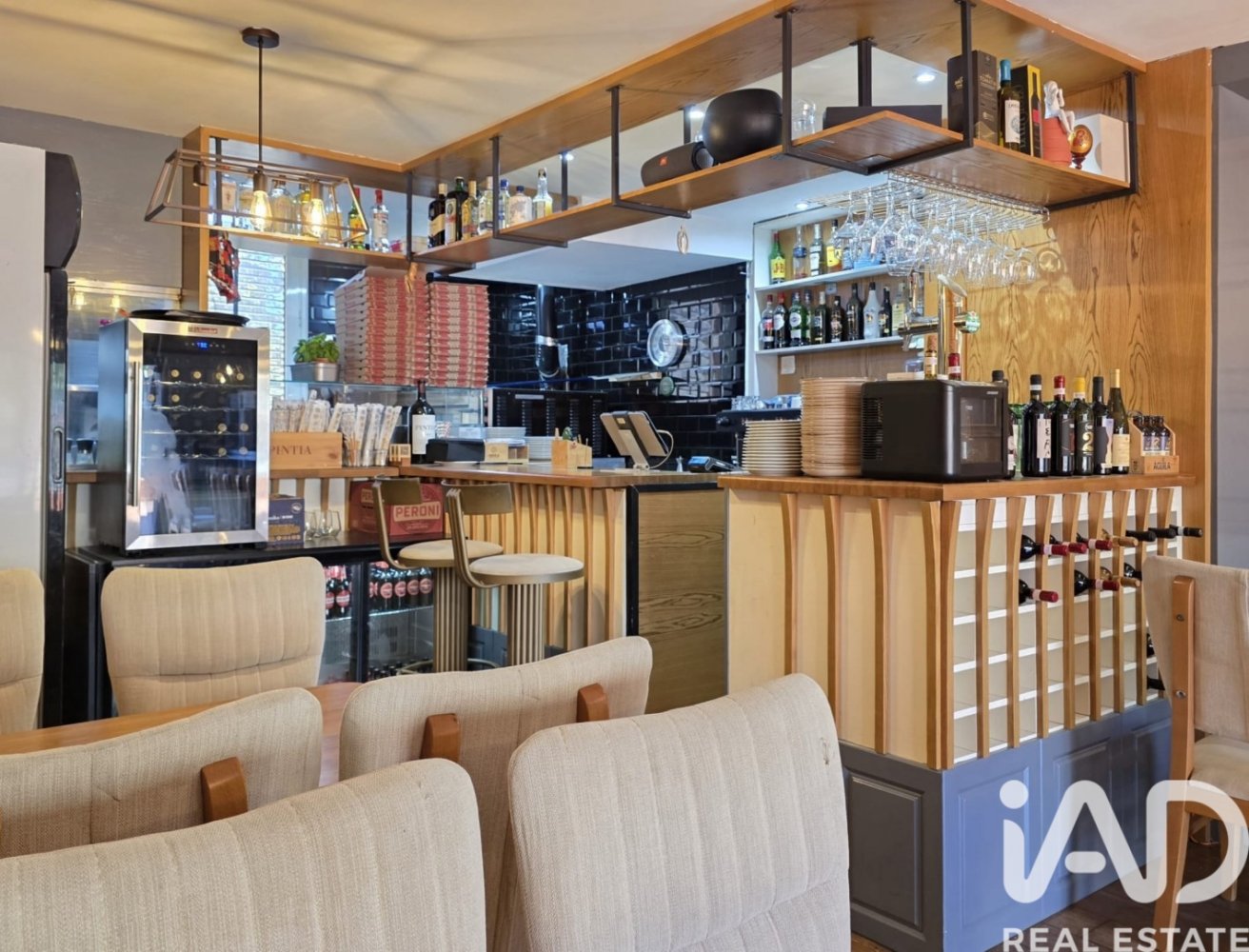 Bar/ristorante a Barcelona, Spagna 111 mq. N° 199541