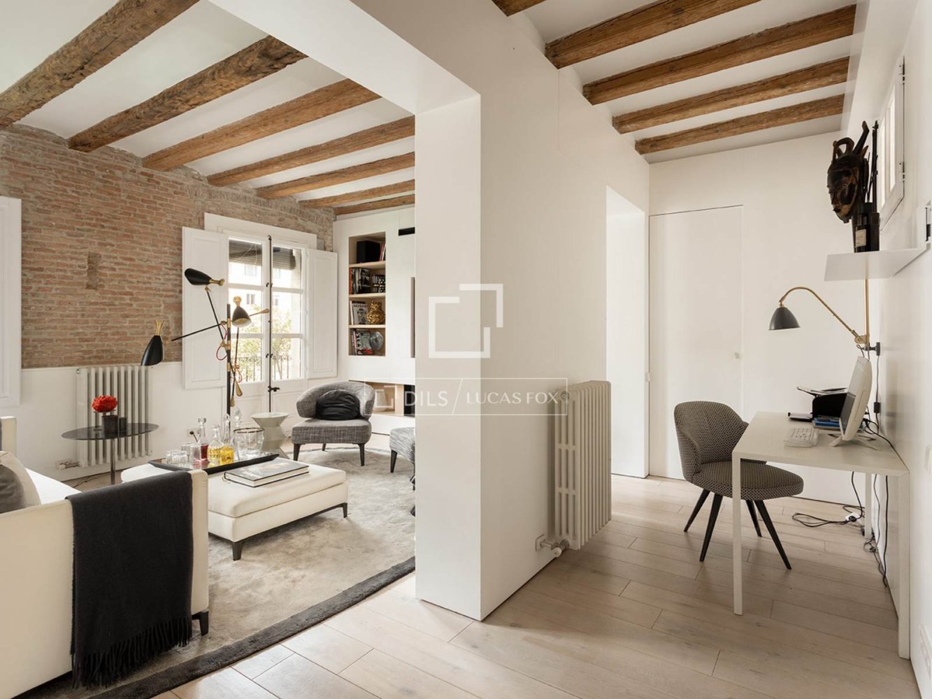 Apartment à Barcelona, Espagne 2 chambres, 132 m2 No. 199152