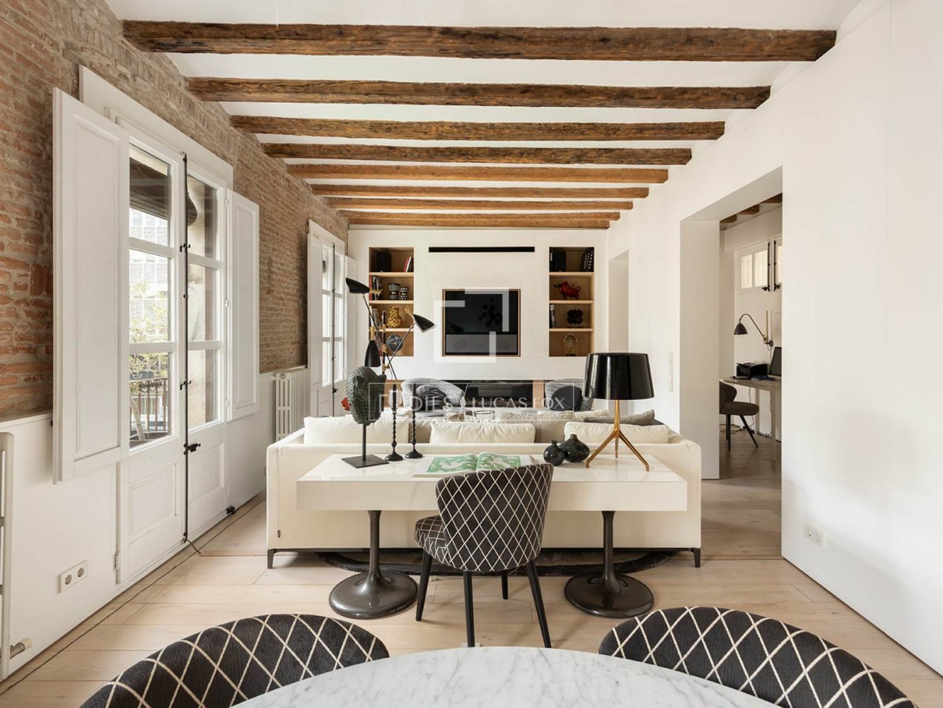 Apartment à Barcelona, Espagne 2 chambres, 132 m2 No. 199152