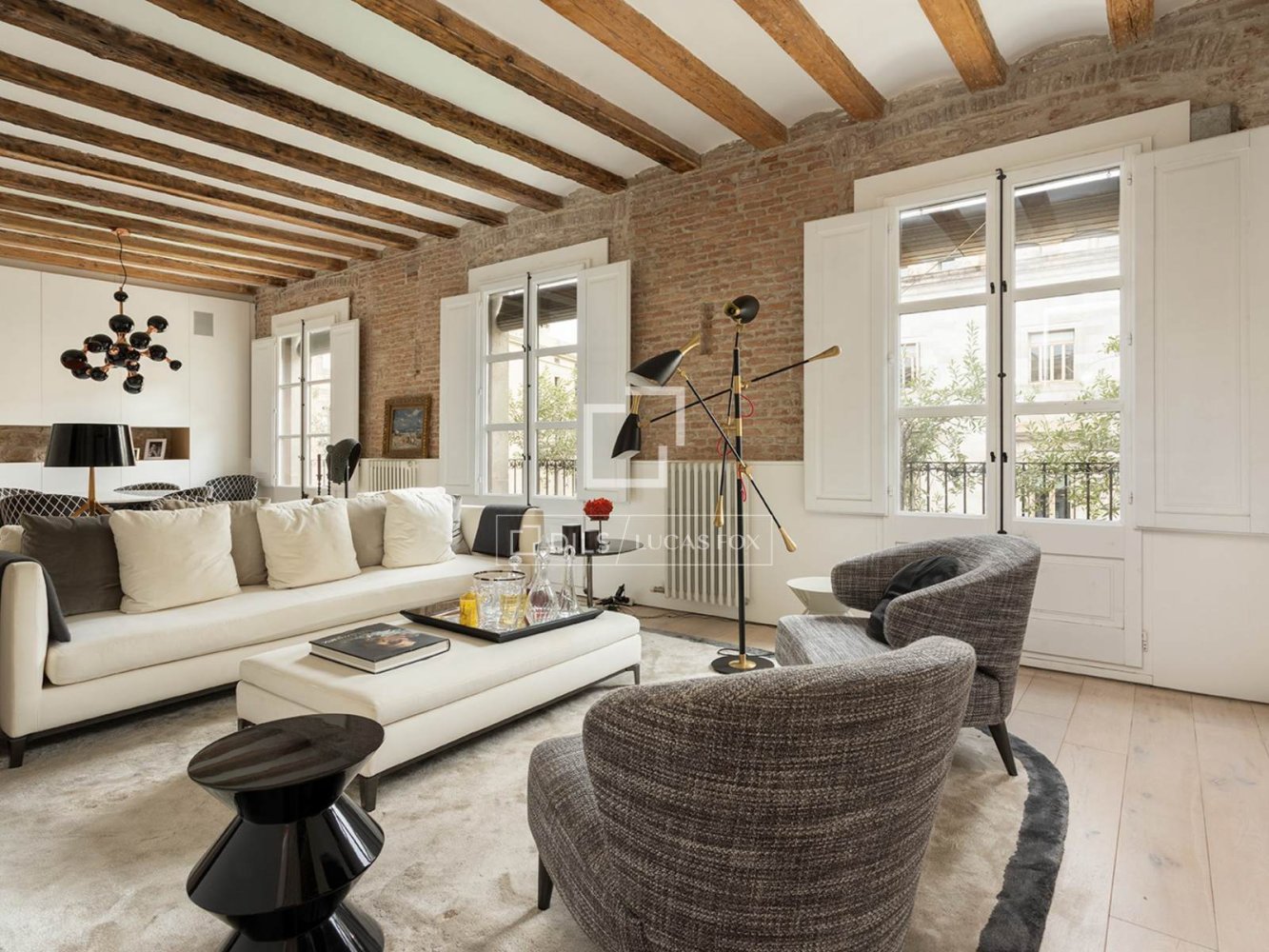 Apartment à Barcelona, Espagne 2 chambres, 132 m2 No. 199152