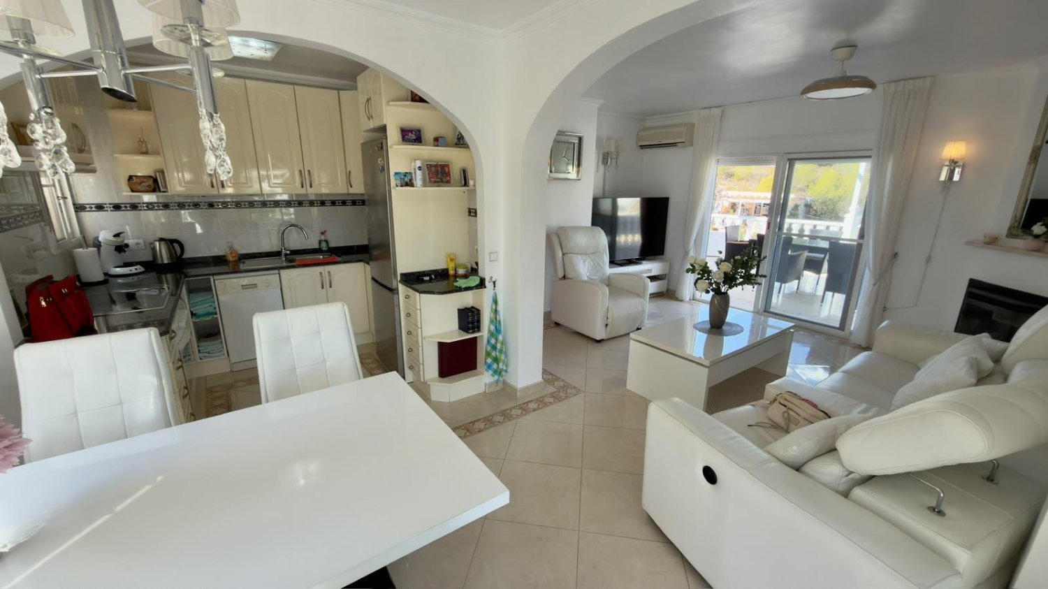 Huvila La Nucia, Alicante, Espanja 4 makuuhuonetta, 157 m2 No. 181265
