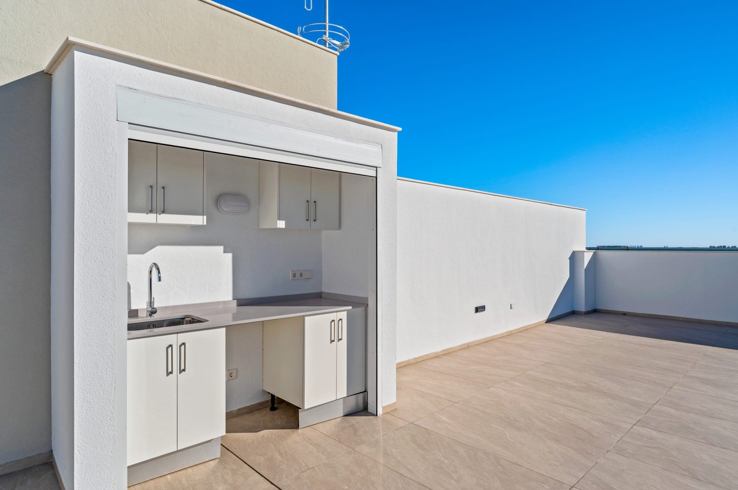Apartment in Los Alcazares, Murcia, Spain 3 bedrooms, 106 sq.m. No. 189286