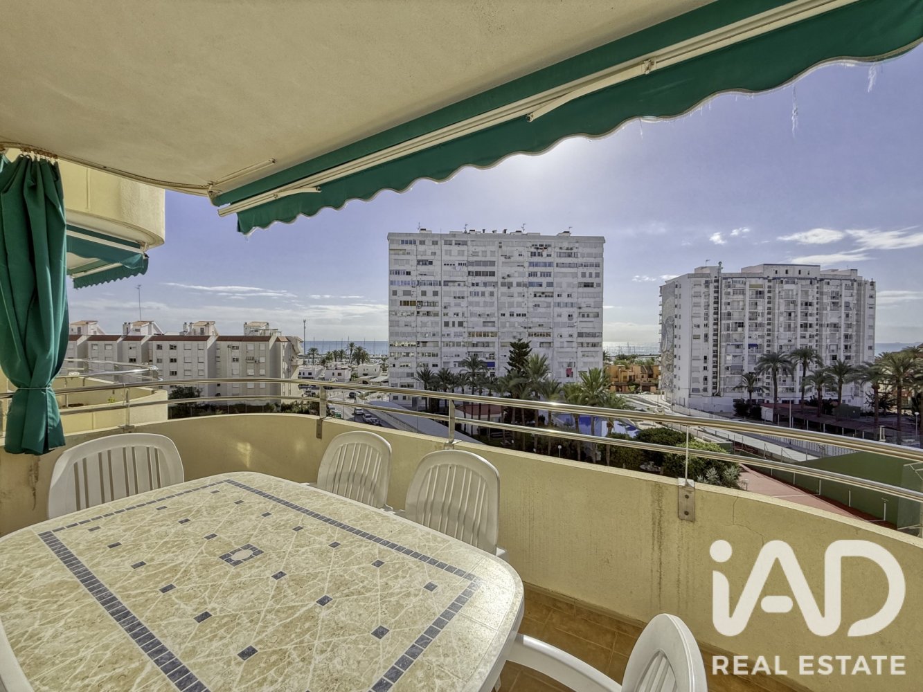 Huoneisto La Pobla de Farnals, Valencia, Espanja 3 makuuhuonetta, 107 m2 No. 199564