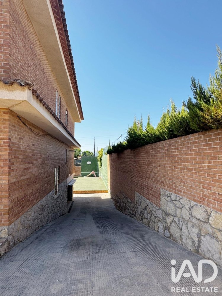 House in La Secuita, Tarragona, Spanien 5 Schlafzimmer, 887 m2 Nr. 197877