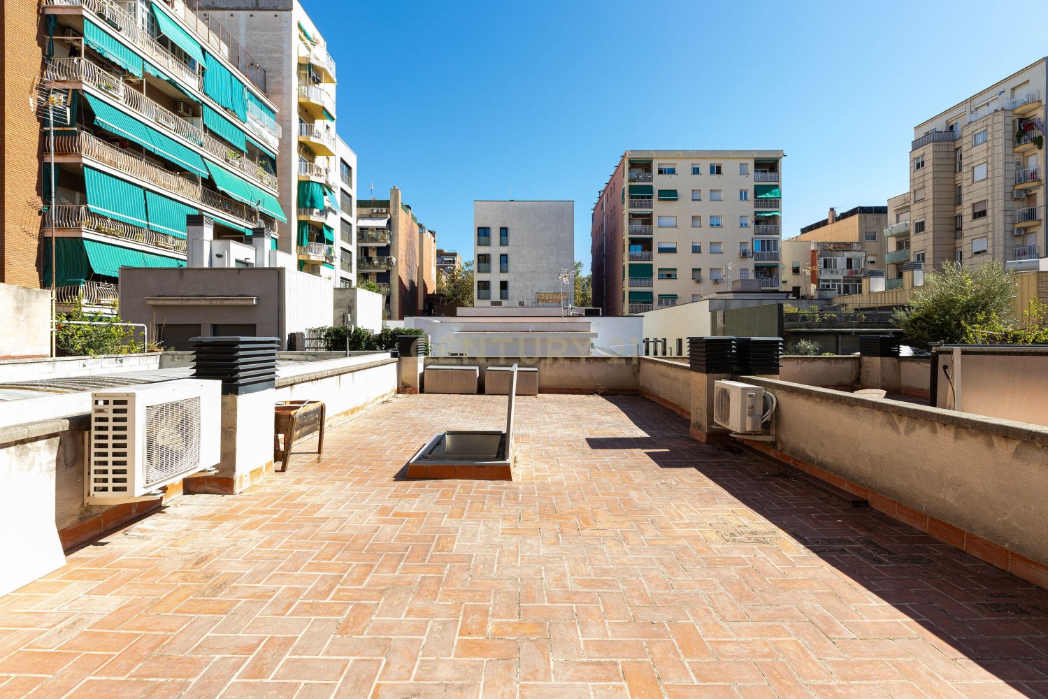 Casa a Barcelona, Spagna 3 camere da letto, 200 mq. N° 197532