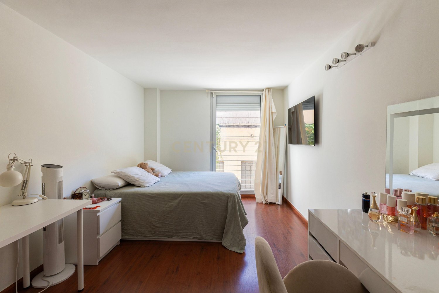 Casa a Barcelona, Spagna 3 camere da letto, 200 mq. N° 197532