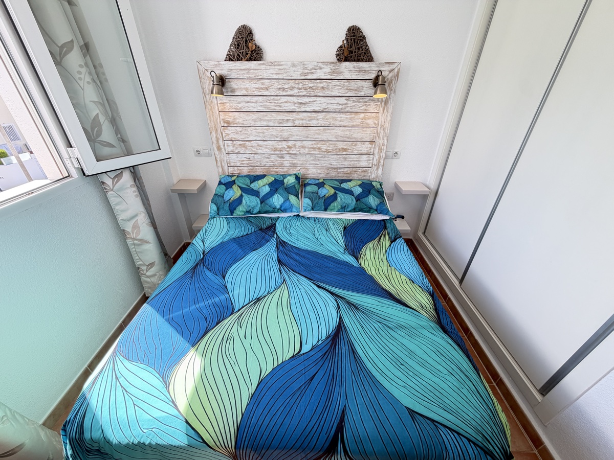 Appartamento a Villamartin, Alicante, Spagna 2 camere da letto, 70 mq. N° 198320