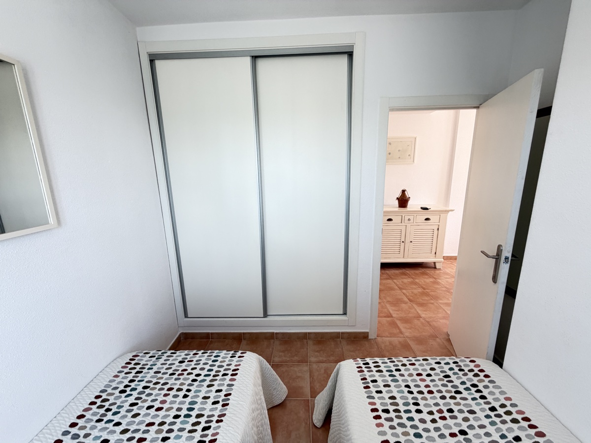 Appartamento a Villamartin, Alicante, Spagna 2 camere da letto, 70 mq. N° 198320