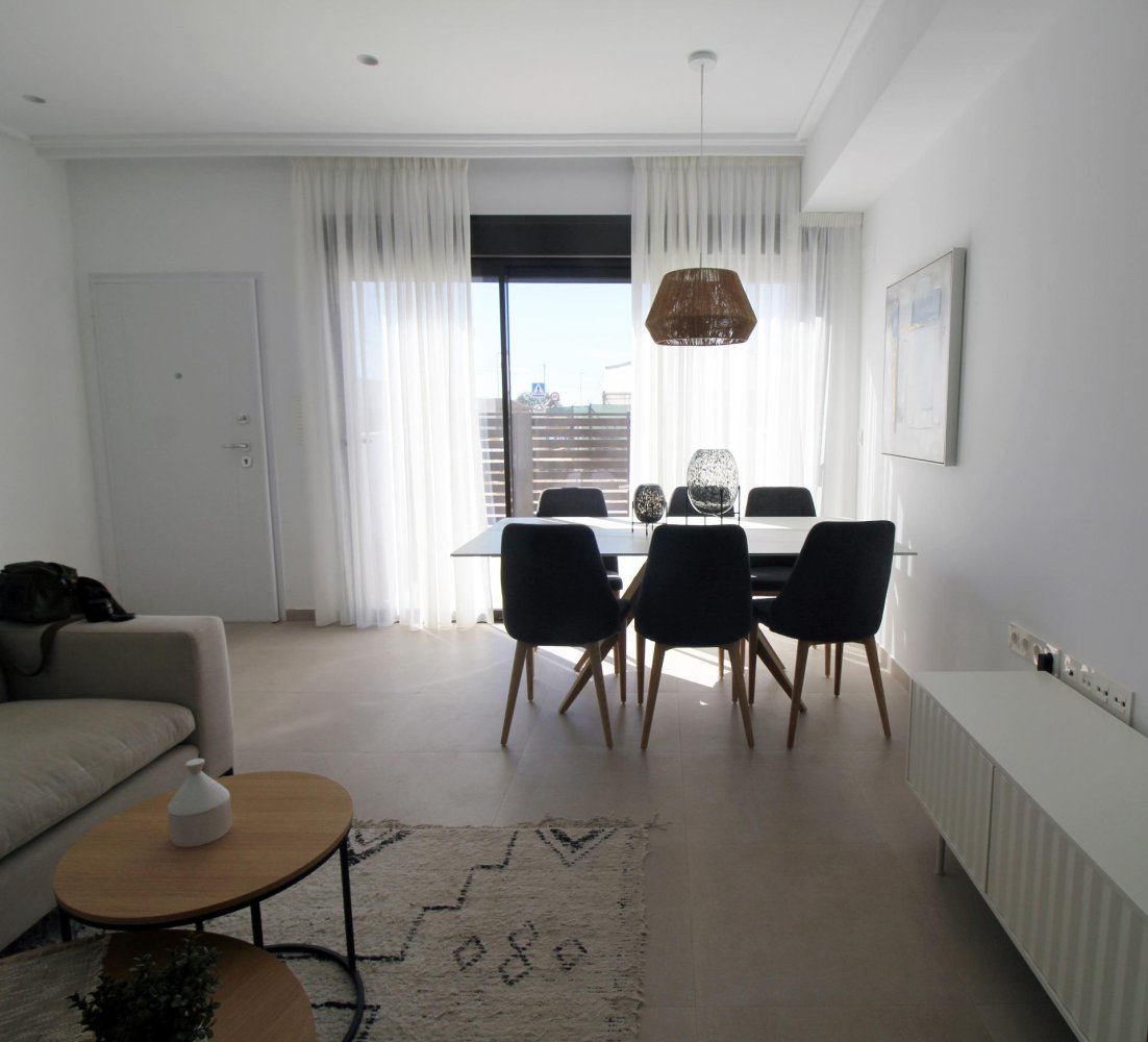 Villa in Pilar de la Horadada, Alicante, Spanien 4 Schlafzimmer, 114 m2 Nr. 199233