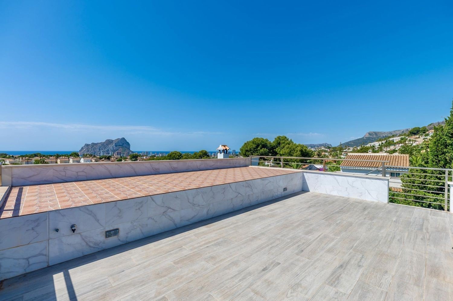 Villa in Calpe, Alicante, Spanien 5 Schlafzimmer, 266 m2 Nr. 197167