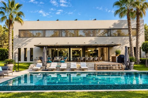 Villa in Santa Ponsa, Mallorca, Spain 6 bedrooms, 522 sq.m. No. 197986