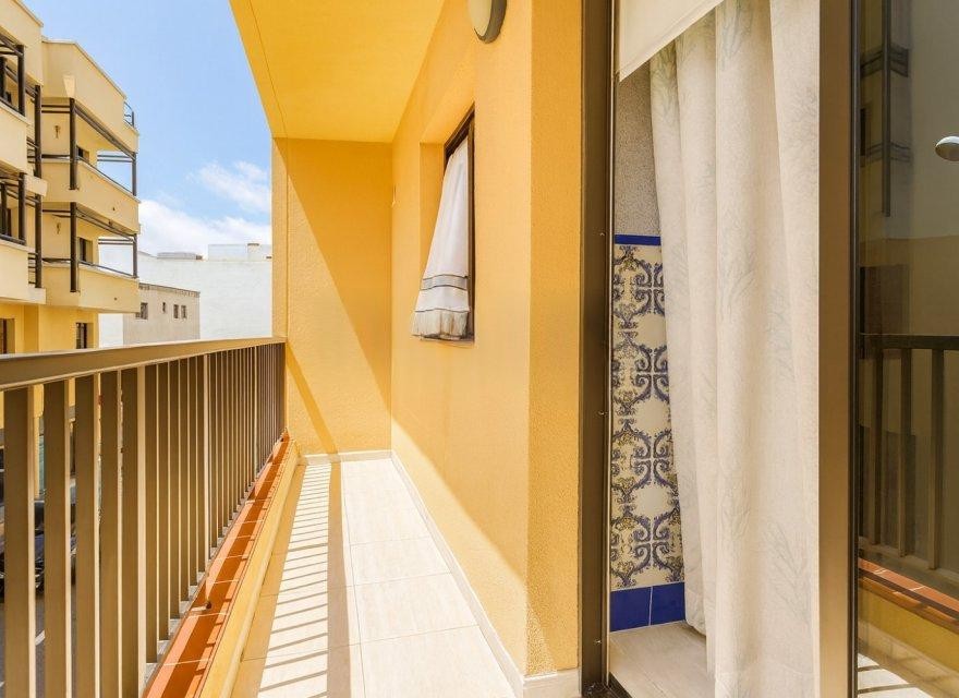 Appartamento a Cabo Blanco, Tenerife, Spagna 3 camere da letto, 87 mq. N° 197066