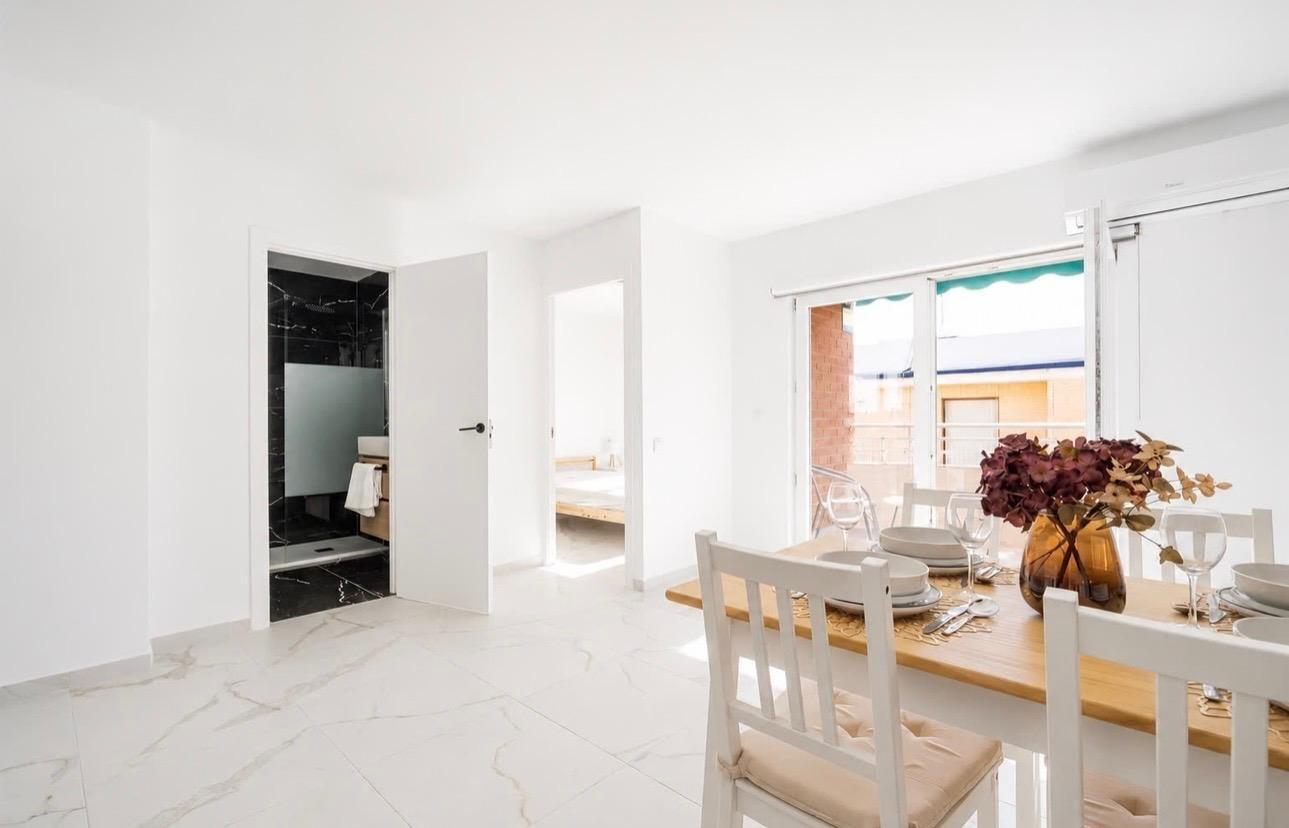 Apartment in Torrevieja, Alicante, Spain 3 bedrooms, 95 sq.m. No. 197440