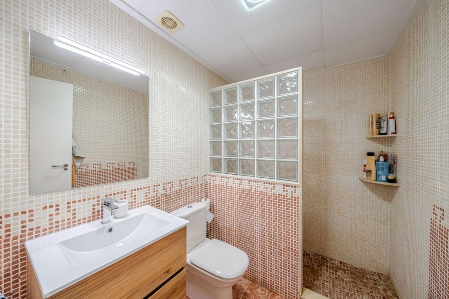 Duplex a Elche, Alicante, Spagna 4 camere da letto, 180 mq. N° 197399