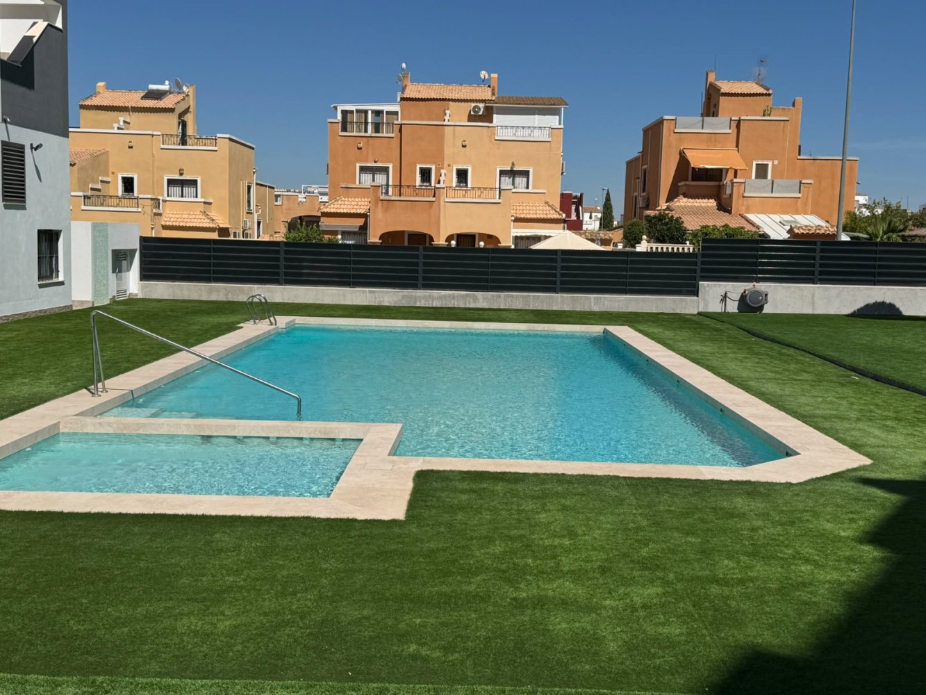 Dzīvoklis Torrevieja, Alicante, Spānijā 2 istabas, 74 m2 Nr. 197226