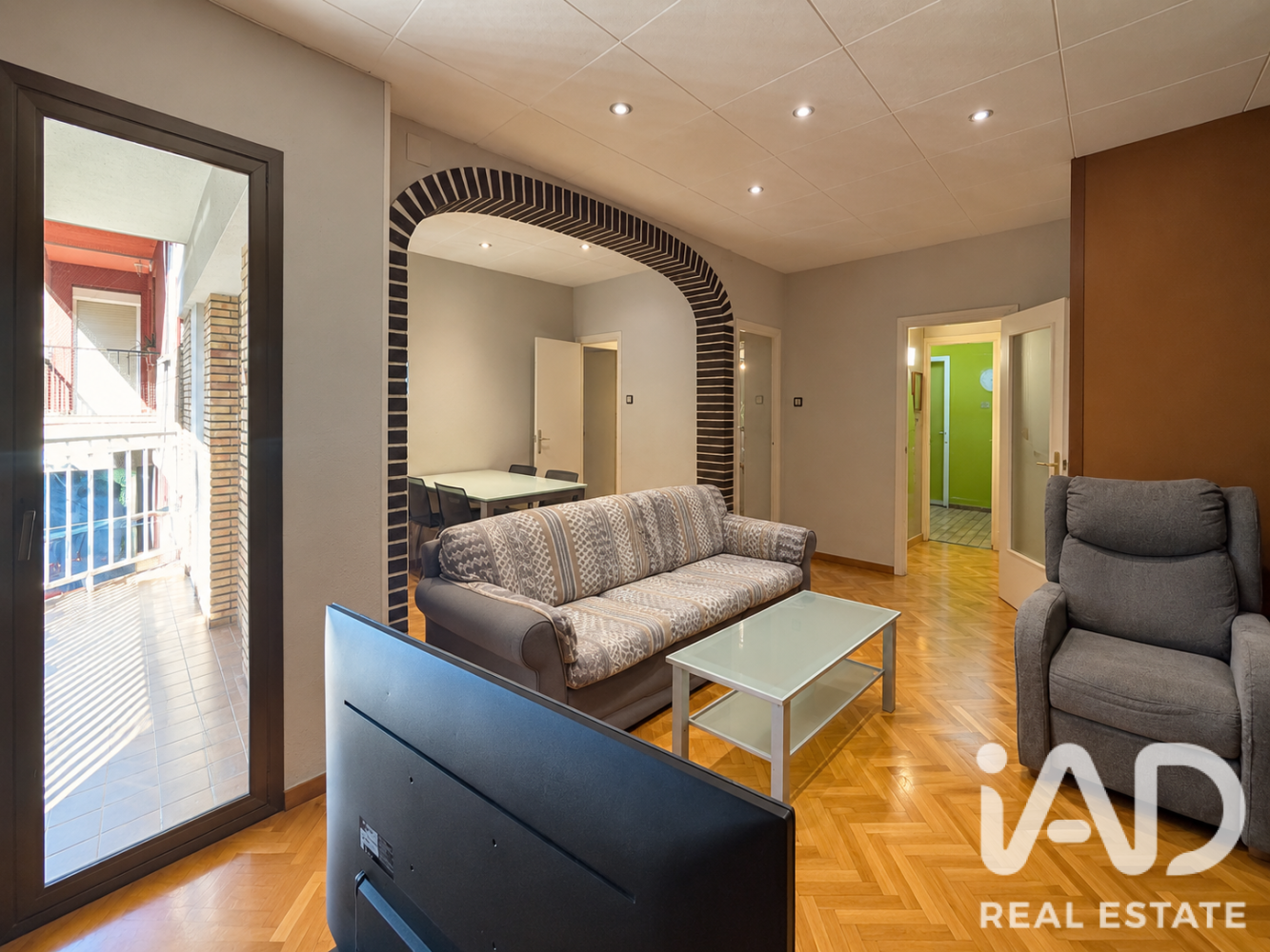 Apartment à Barcelona, Espagne 80 m2 No. 197881