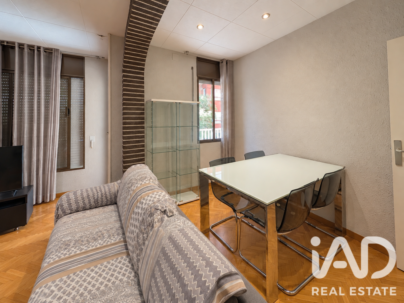 Apartment à Barcelona, Espagne 80 m2 No. 197881